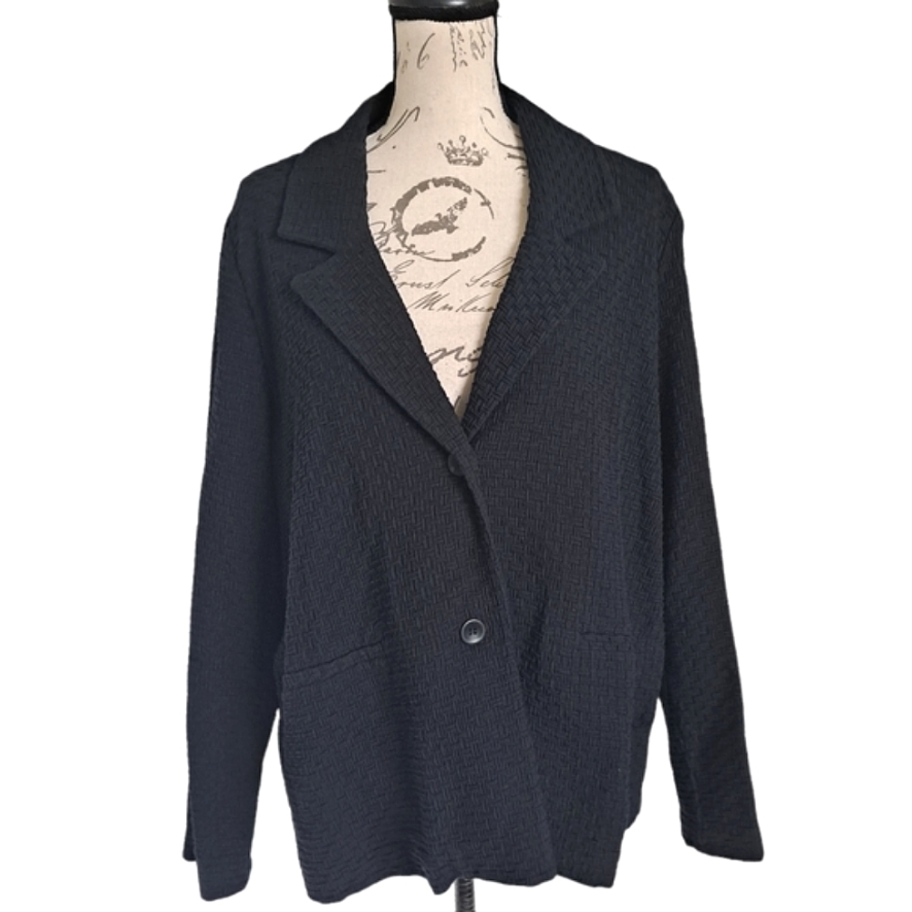 Eileen Fisher Black Textured Single-Button Blazer